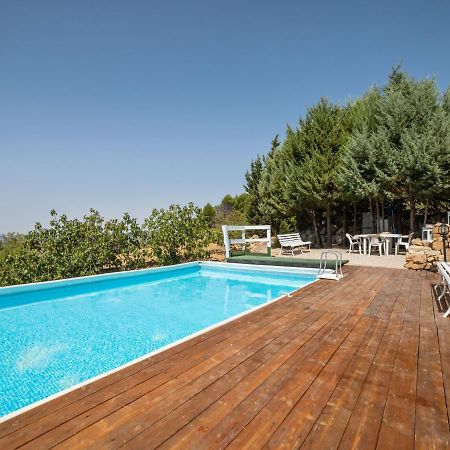 Belvilla By Oyo Modern Villa In Nissoria With Pool Luaran gambar