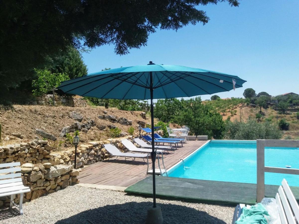 Belvilla By Oyo Modern Villa In Nissoria With Pool Luaran gambar